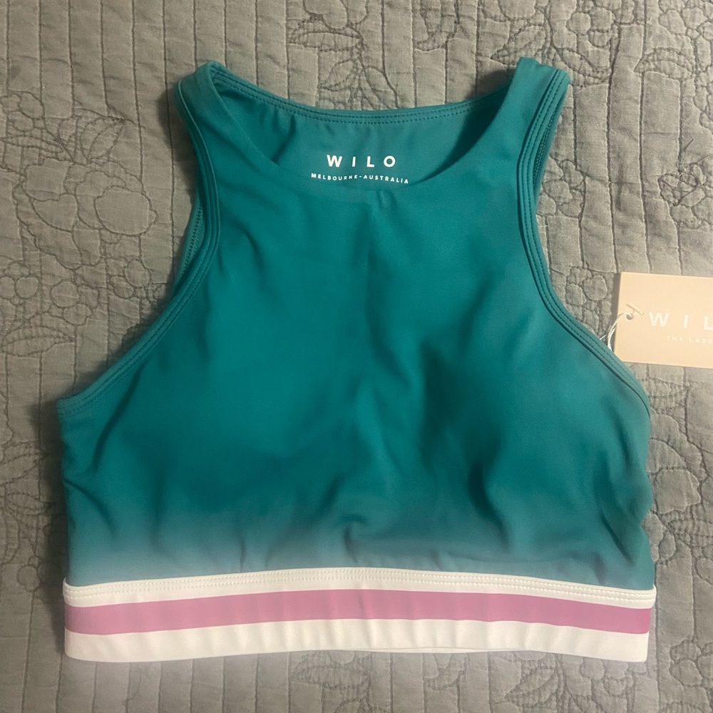 Wilo the label contour sports bra